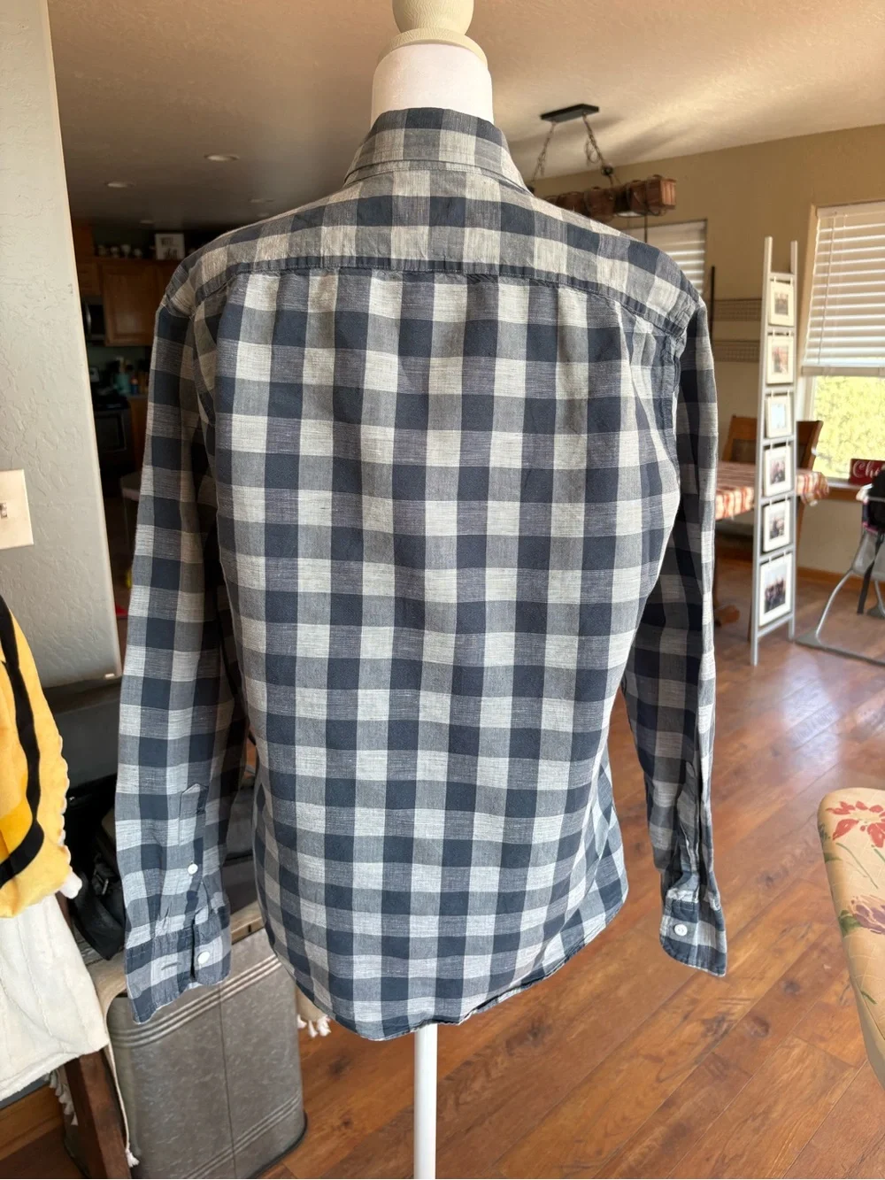 J. Crew Baird McNutt Irish Linen Men's Blue and White Plaid Button-Down Shirt